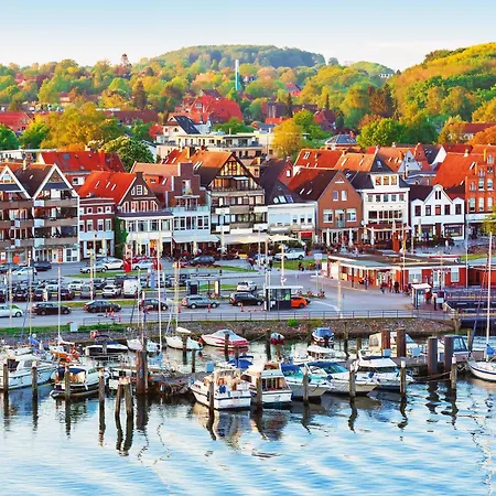 Waterkant 2 Travemuende Lübeck